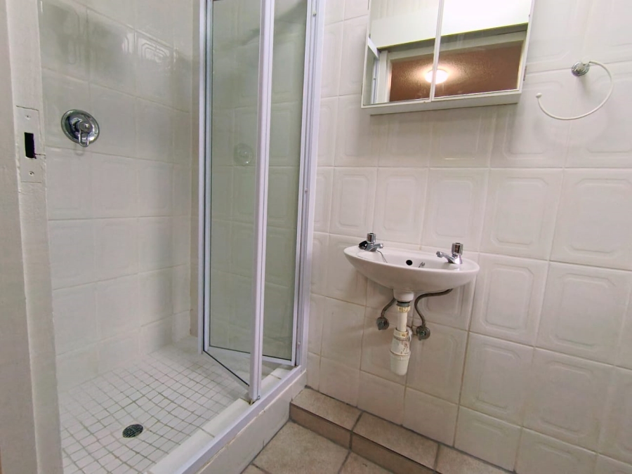 2 Bedroom Property for Sale in Hartenbos Central Western Cape